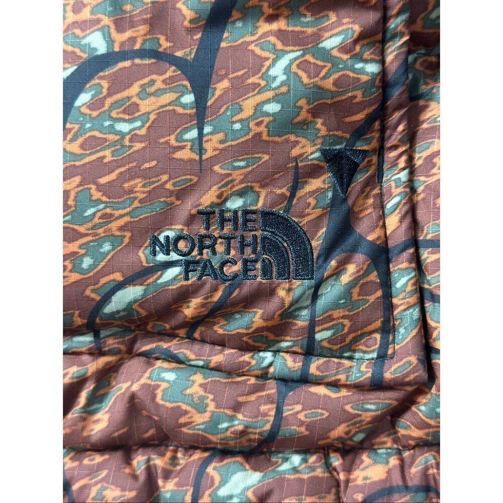 NWOT The North Face Printed 71 Sierra Down Short Hooded Puffer Jacket Women’s XS - Picture 4 of 14